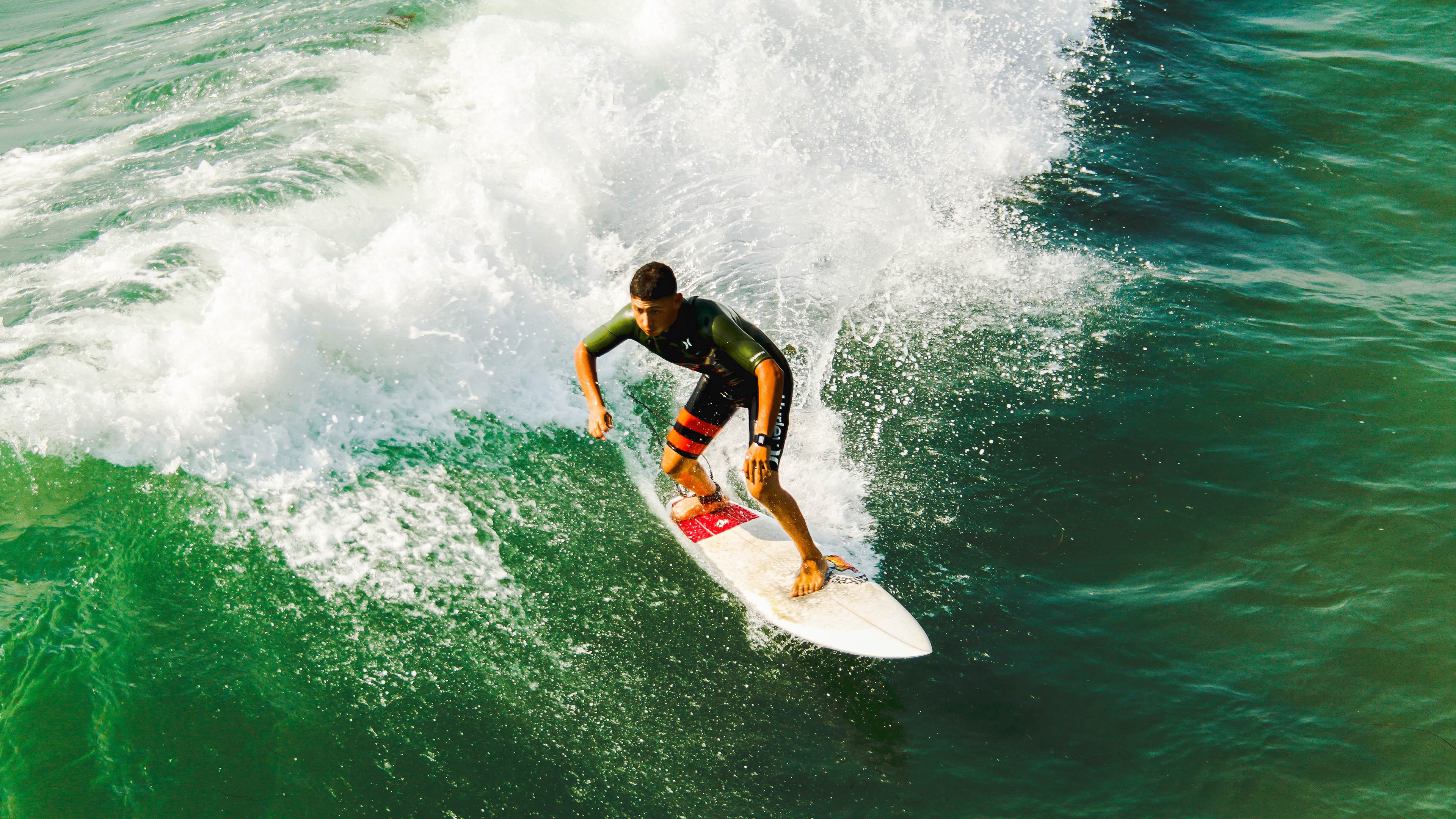 刀光剑影：双方实力对比让人不禁为之动容，刀光剑影下一句怎么说
